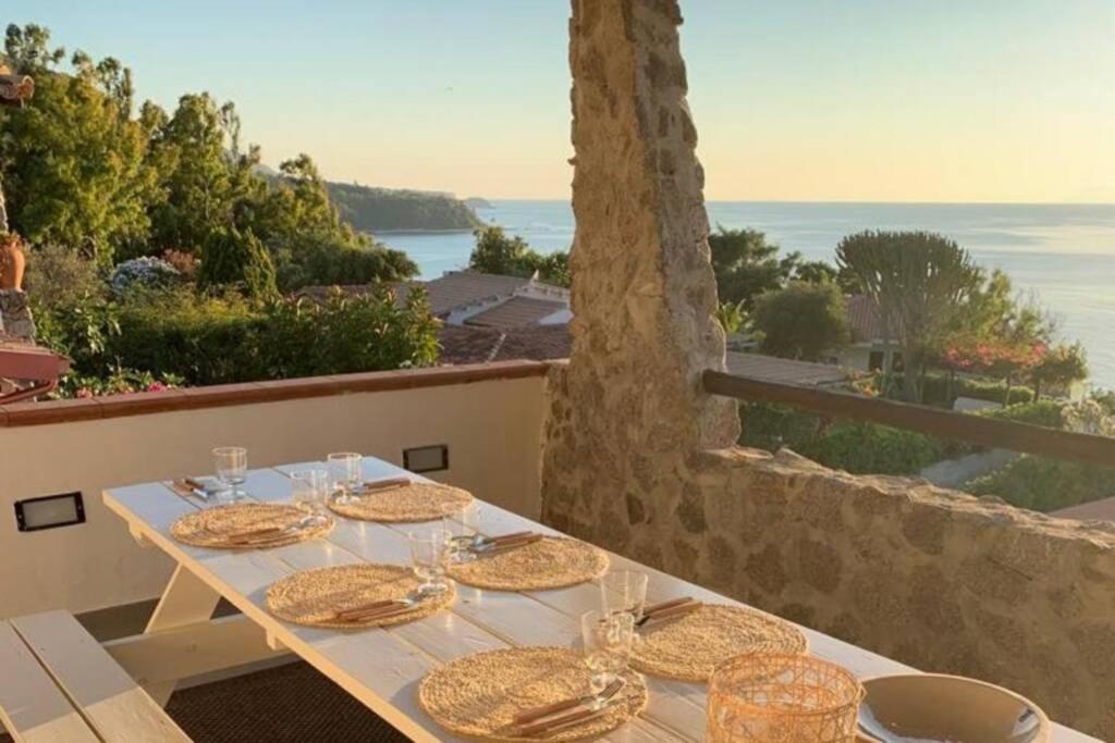 Boutique Apartment With Beach Within Walking Distance, Near Tropea Parghelia Ngoại thất bức ảnh