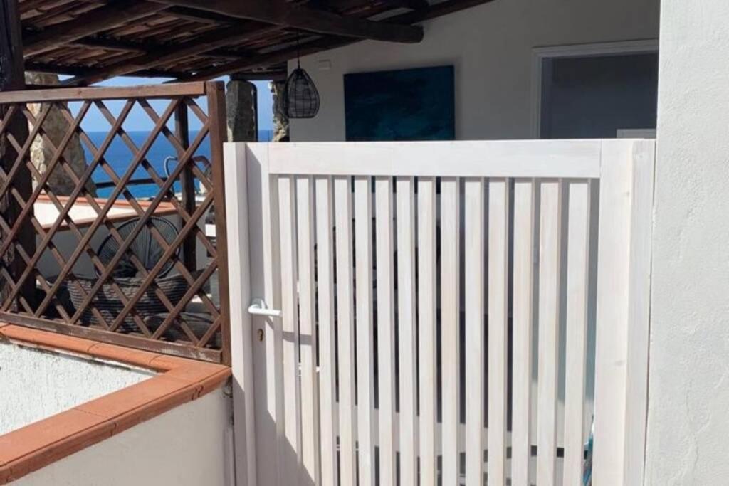 Boutique Apartment With Beach Within Walking Distance, Near Tropea Parghelia Ngoại thất bức ảnh