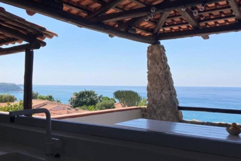 Boutique Apartment With Beach Within Walking Distance, Near Tropea Parghelia Ngoại thất bức ảnh